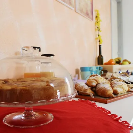 Cielo Stellato Oda ve Kahvaltı 3*